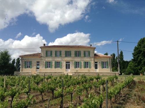Saint-Androny France Hotel Reservation Booking.com