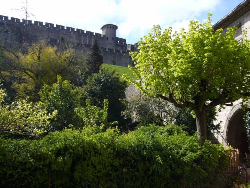 Carcasona Francia código de descuento de reserva de booking.com