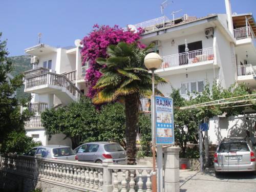 Bar Montenegro código de descuento de reserva de booking.com