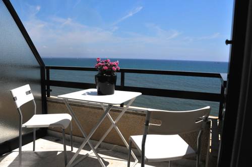Larnaca Chipre código de descuento de reserva de booking.com