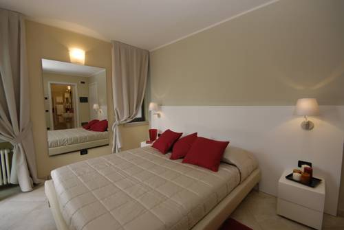 Peschiera del Garda Italia código de descuento de reserva de booking.com